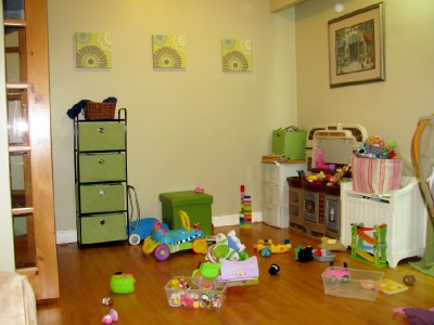 keeping toys organized