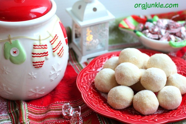 Cherry Snowball Christmas Cookies 1