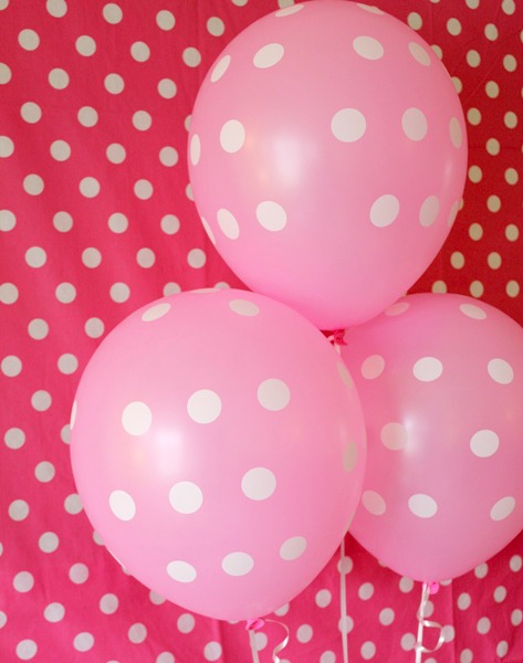 polka dot party balloons 1