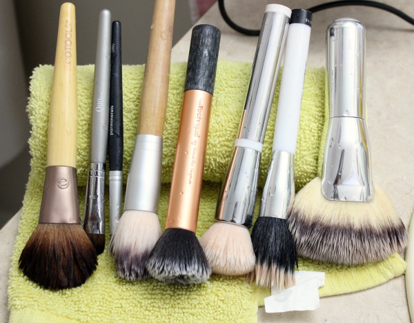 Cosmetics Spring Cleaning: Makeup Purging & Brush Cleaning Tips at I'm an Organizing Junkie blog
