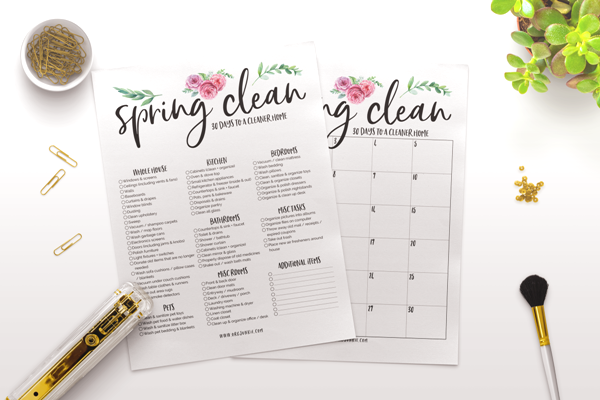 Free printable spring cleaning checklists at I'm an Organizing Junkie blog