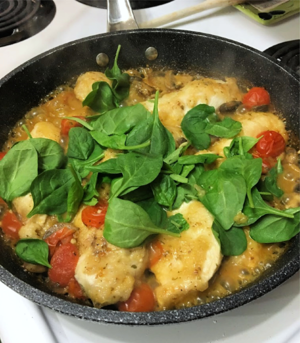 Italian Chicken Skillet with Tomatoes and Mushroom