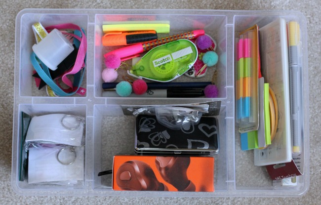 desk organization divided container