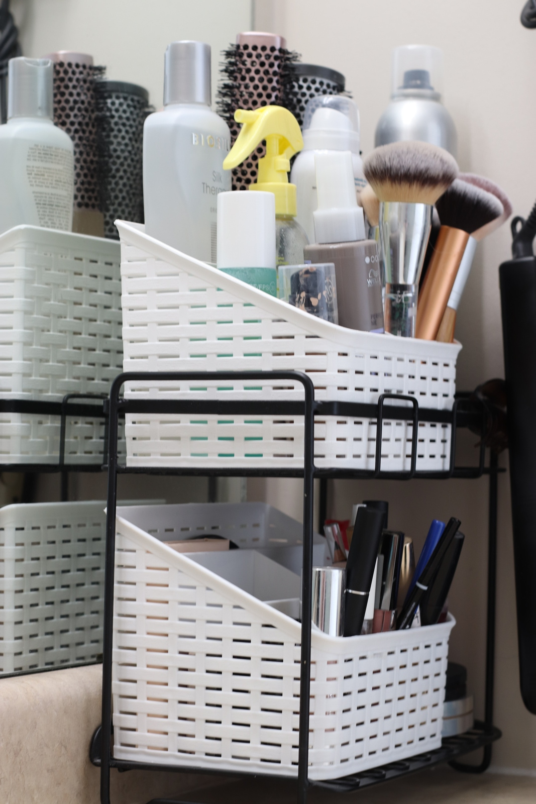 Small Organized Spaces ~ Bathroom Organizer for Hair & Makeup Products